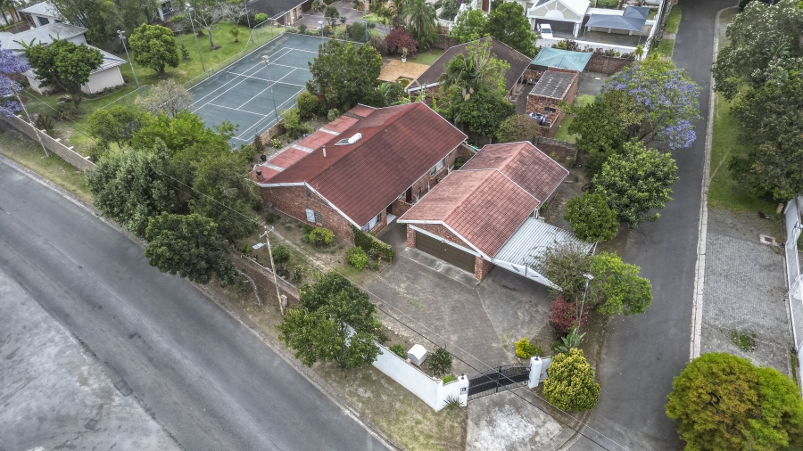 4 Bedroom Property for Sale in Nahoon Valley Park Eastern Cape